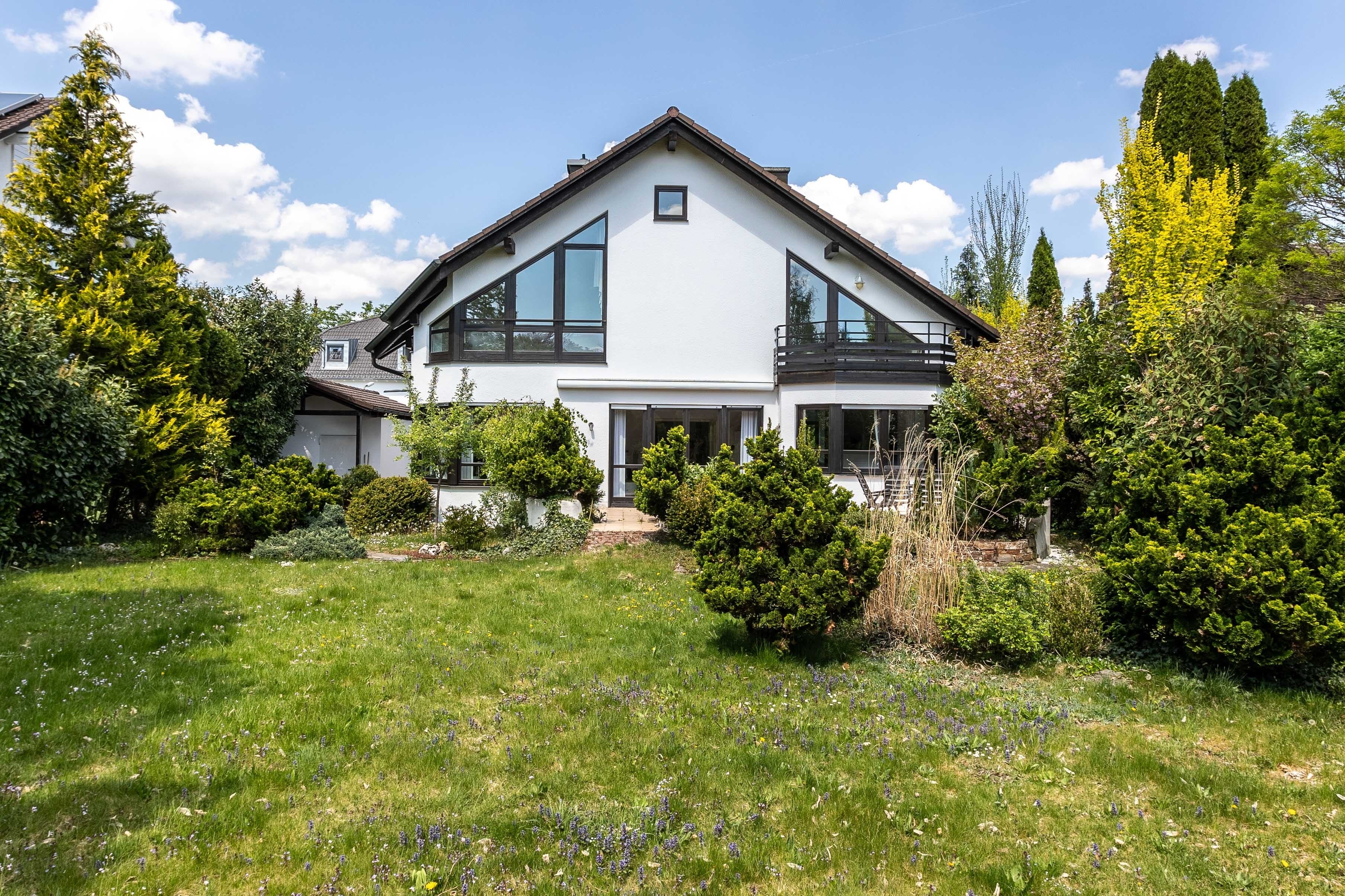 Ihre Villa im Süden – 500 m² eigener Garten